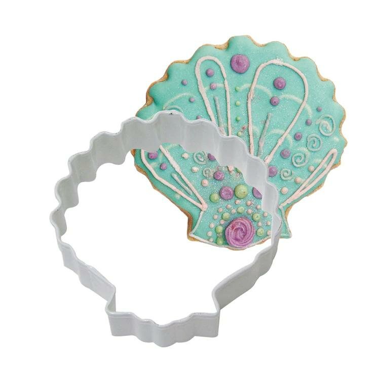 AH Sea Shell Cookie Cutter White 7,5cm