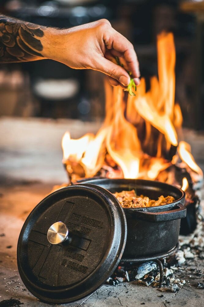 The Windmill BBQ Pan L