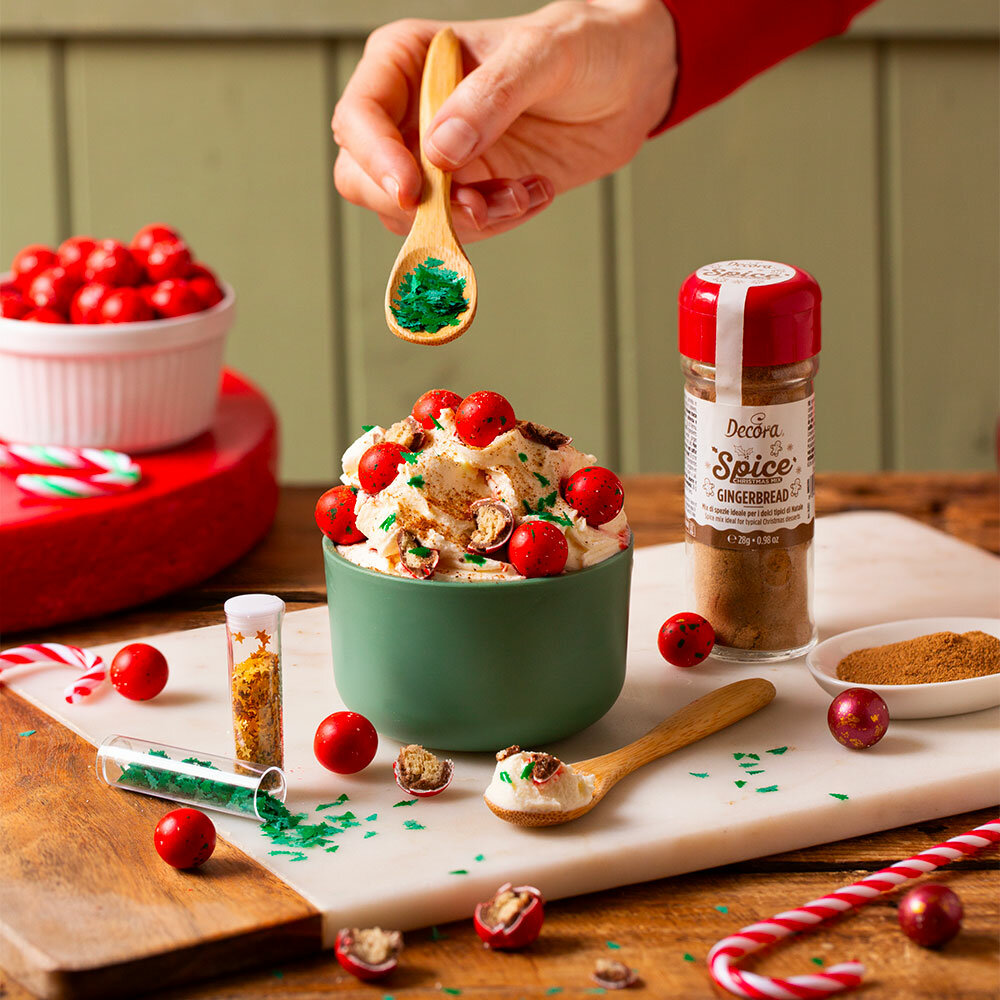 Decora Decor Crunchy Red Gingerbread Flavour