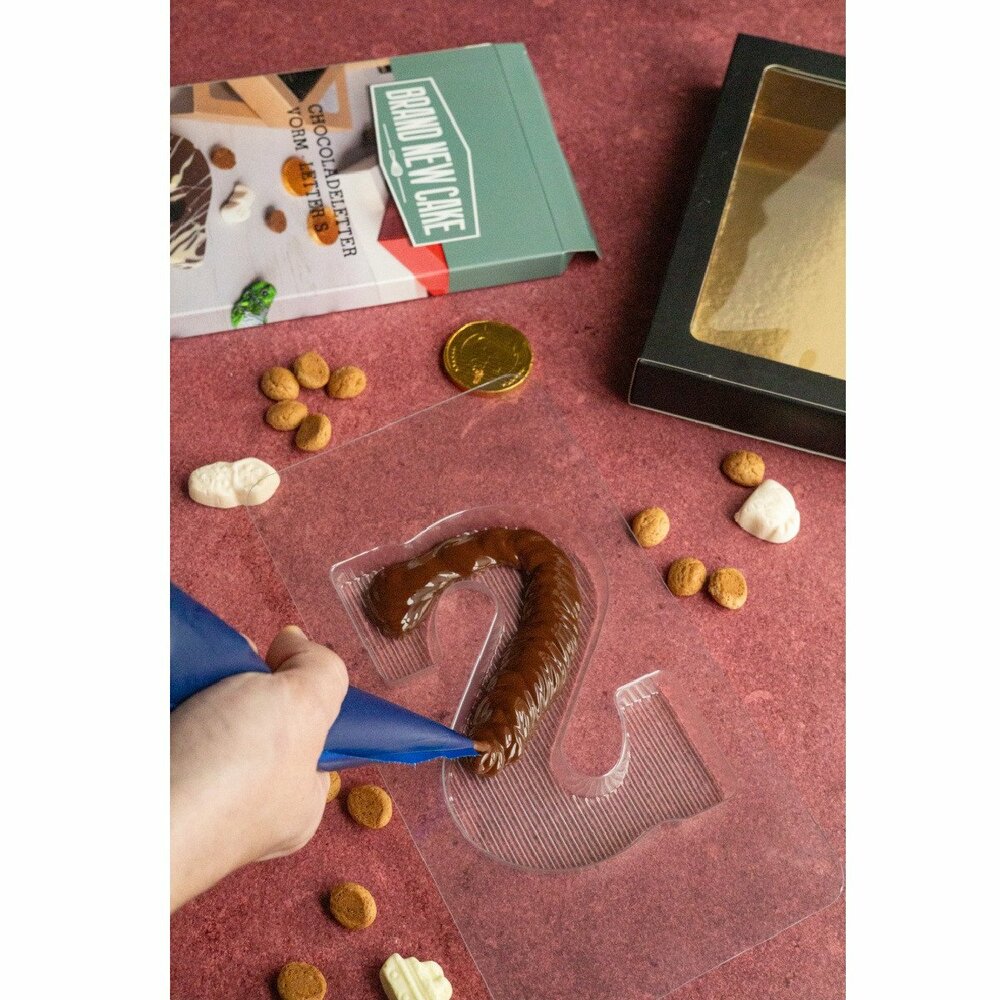BrandNewCake Chocoladeletter Vorm 150g Letter S