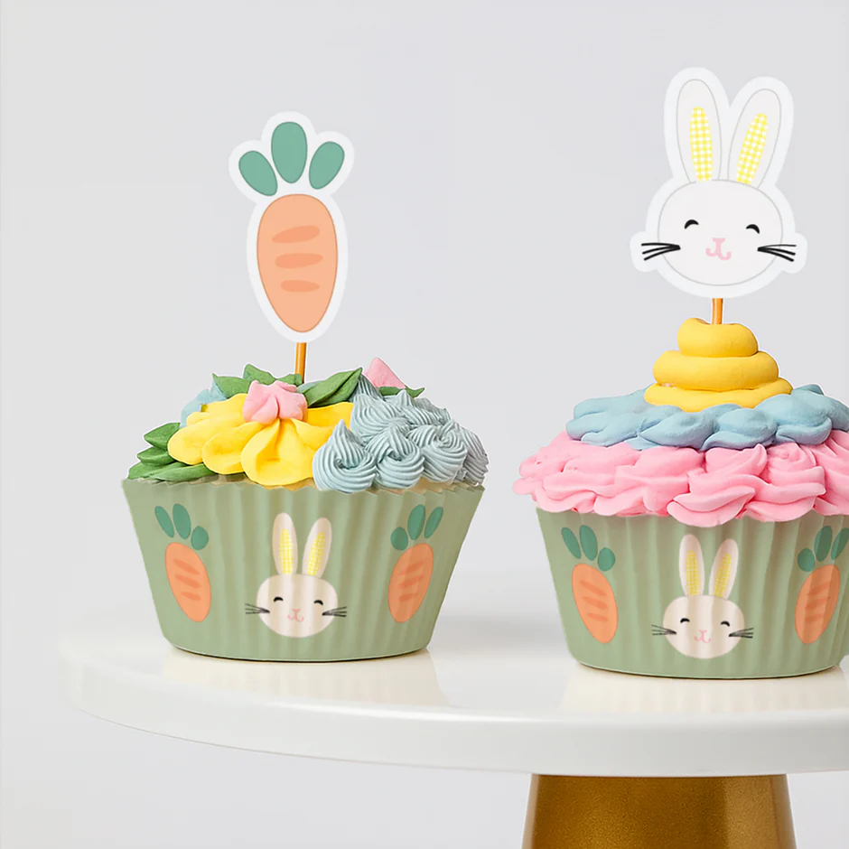 Hoppy Easter Bunny &amp; Carrots Cupcake Kit &ndash; Pack of 28