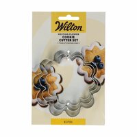 Wilton Nesting Cookie Cutters &ndash; Flower &ndash; Set of 3