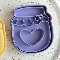 Uniberry Cookie Cutter &ndash; Jam Jar with Heart