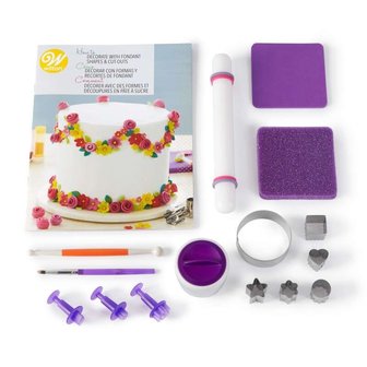  Wilton How To Decorate Fondant Shapes &amp; Cut-Outs Kit