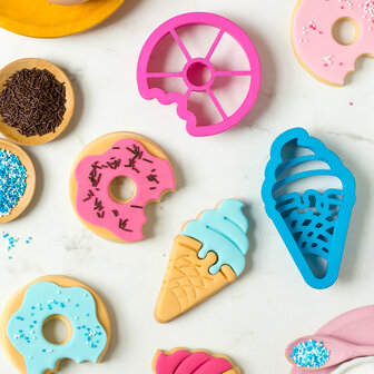 Decora Donut &amp; Ice Cream Cookie Cutters Set/2