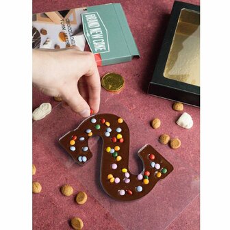 BrandNewCake Chocoladeletter Vorm 150g Letter S