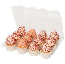 PME Set van 3 Plastic Cupcakehouders (12 holtes)