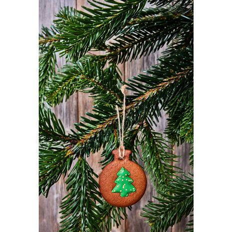 Birkmann Kerstbal met Kerstboom Cookie Cutter 6cm