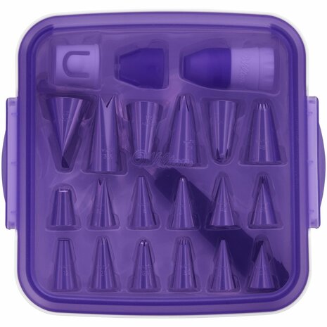 Wilton Deluxe Decorating Set/ 46