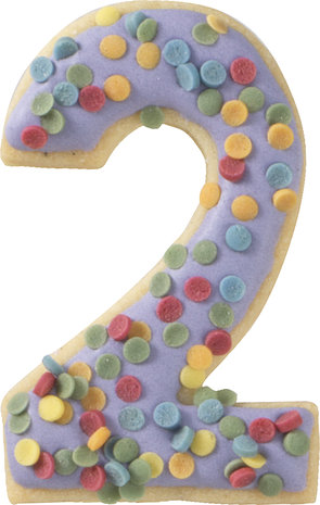 Birkmann Number 2 cookie cutter 6cm