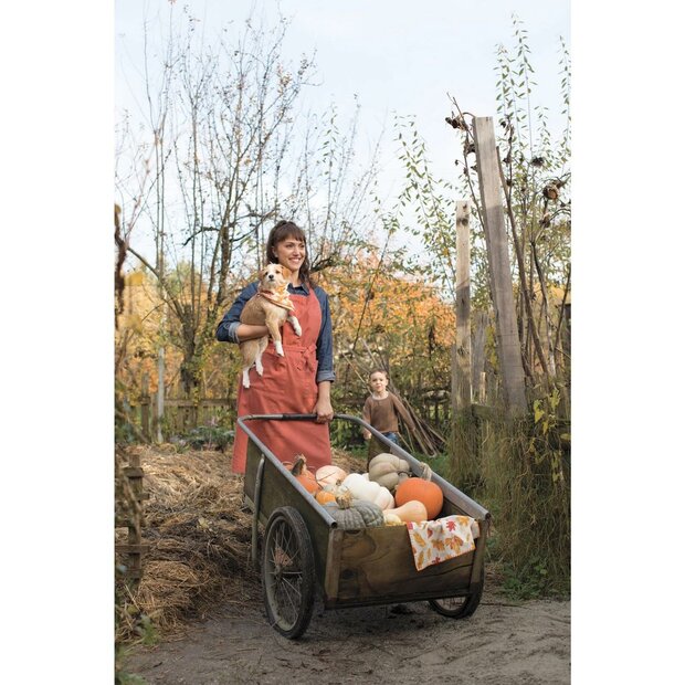 Danica Brands Stonewash Apron &ndash; Clay