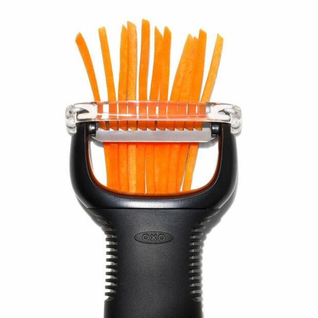 OXO Good Grips Julienne-Schneider &ndash; Mit Schutzkappe