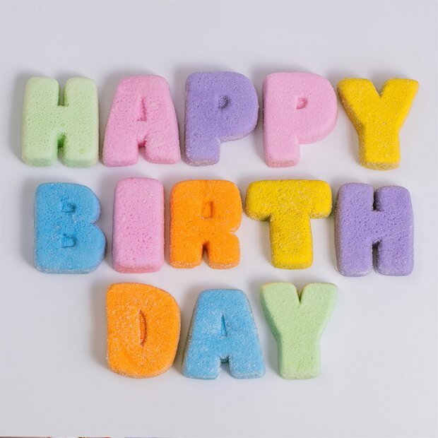 PME Marshmallow Happy Birthday Letters 13 stuks