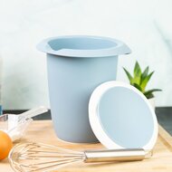Westmark Mengkom met Tweedelig Deksel &ndash; 1 Liter &ndash; Blauw/Wit