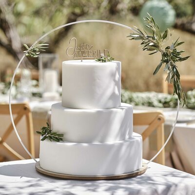 Ginger Ray Wooden Hoop Wedding Cake Stand